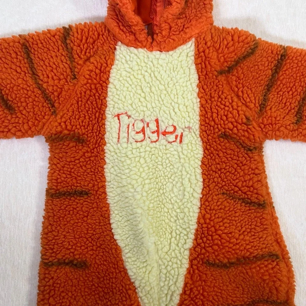 Disney Store Tigger Costume‎ Baby 6–12 Months Sherpa Hooded One Piece Vintage